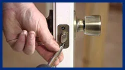 Boynton Beach Emergency Locksmith Boynton Beach, FL 561-692-4271 - emergency-locksmith-opening